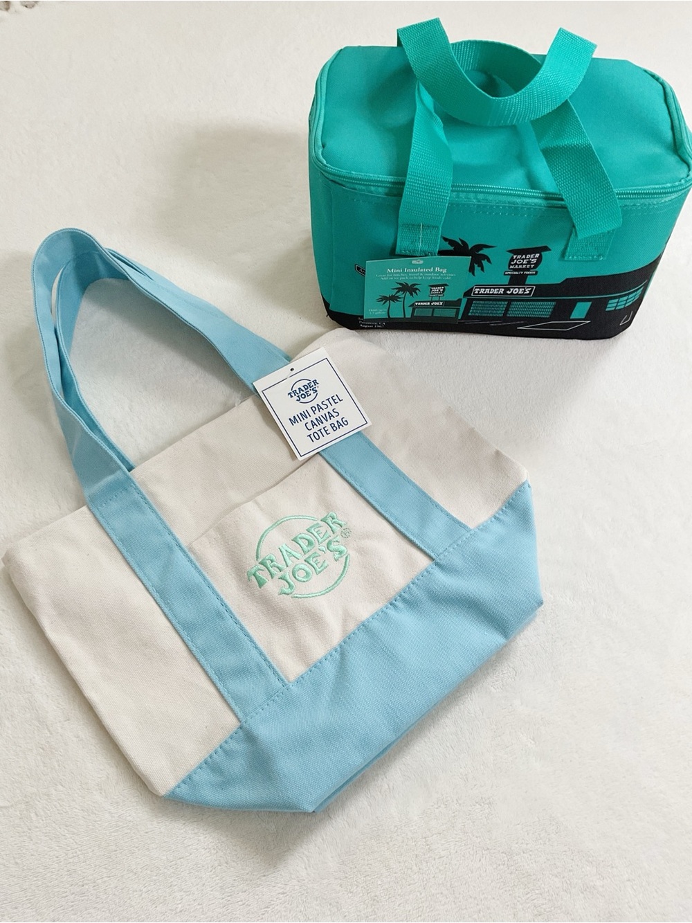 Trader Joe’s NWT Pastel Mini Tote & Mini Insulated Cooler Bag Bundle